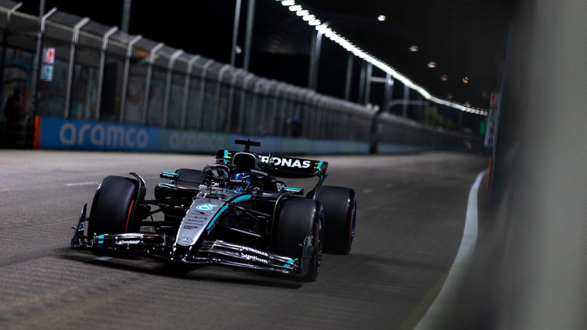 Preview GP de Singapura F1: Verstappen Mais Rápido em Treinos Finais Próximos