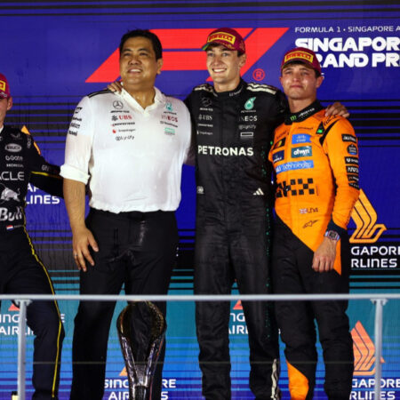 Grande Prémio de Singapura: Domínio de George Russell e Título de Construtores para a McLaren em Corrida Marcada por Contacto entre Piastri e Norris
