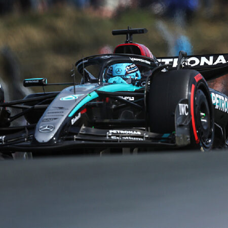 Russell Triunfa no Grande Prémio de Singapura com McLaren Coroada Campeã de Construtores