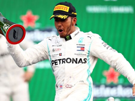 Lewis Hamilton Considera Penalidade no GP da Cidade do México ‘Surreal’