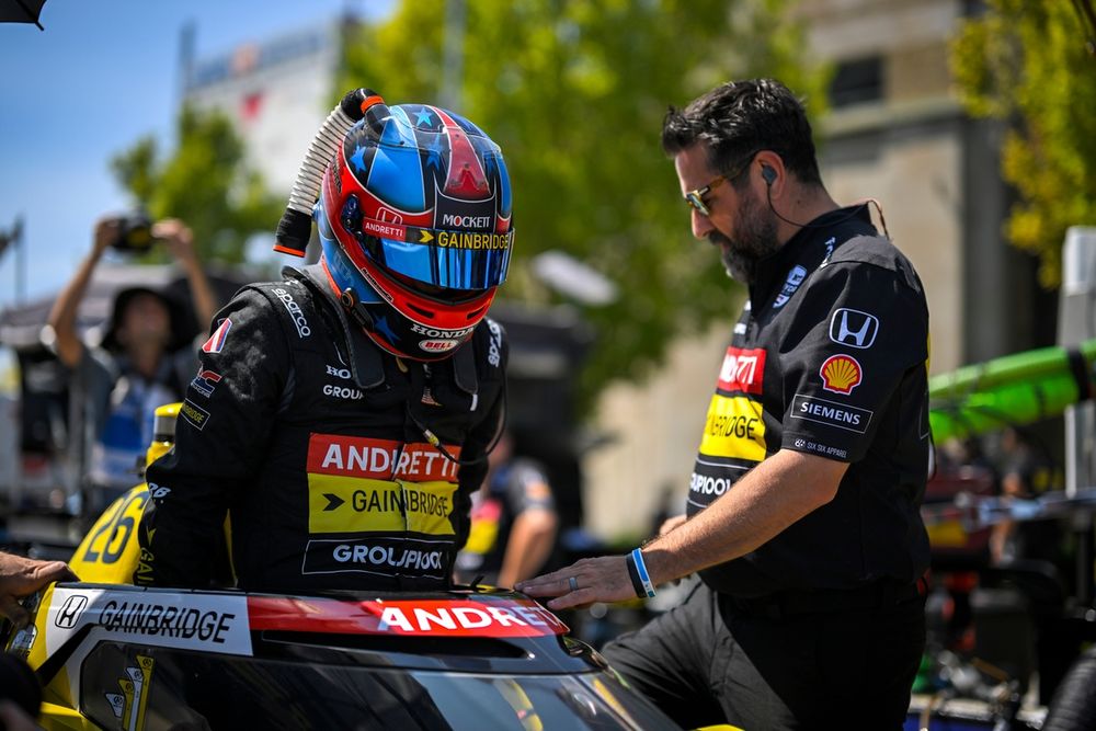 Preview A Adaptação de Herta à F2 Pode Definir a Reputação Global da IndyCar