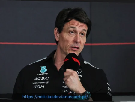 Wolff weist die Kritik an den neuen F1-Regeln zurück: ,,pures Racing”