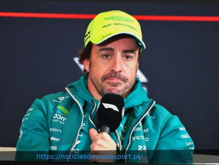 Coulthard Questiona Abandono de Alonso no GP da China, Sugerindo Foco Estratégico na Honda