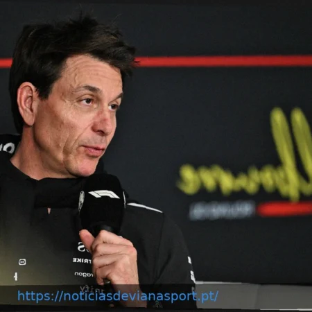 Mercedes Reage a Rumores sobre Possível Compra de Ações da Equipe Alpine por Toto Wolff