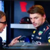 Verstappen Crítico dos Regulamentos F1 2026, Mas Red Bull Garante Esforço por Melhorias