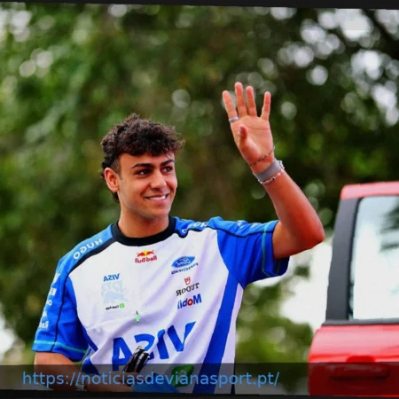 Arvid Lindblad: Estreia Vencedora na F1 o Coloca em Lista Exclusiva com Verstappen