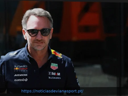 Christian Horner na caixa da Honda no GP da Espanha de MotoGP