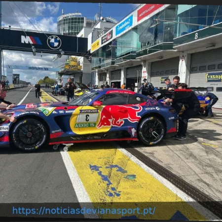 Раннее продолжительное красное предупреждение нарушило ритм команды Ферстаппена в квалификации на Нюрбургринге