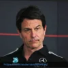 Mercedes não vê necessidade de mudanças nas regras da F1, diz Toto Wolff