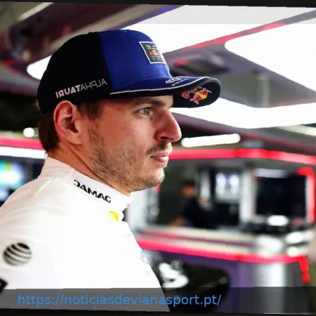 Valentino Rossi expressa desejo de competir em GT com Max Verstappen