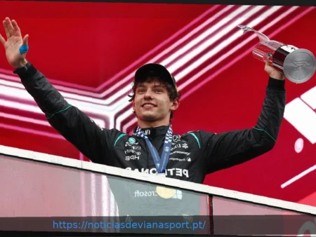 F1 Canadian GP: Antonelli lands F1 2026 blow as Russell retires in Montreal